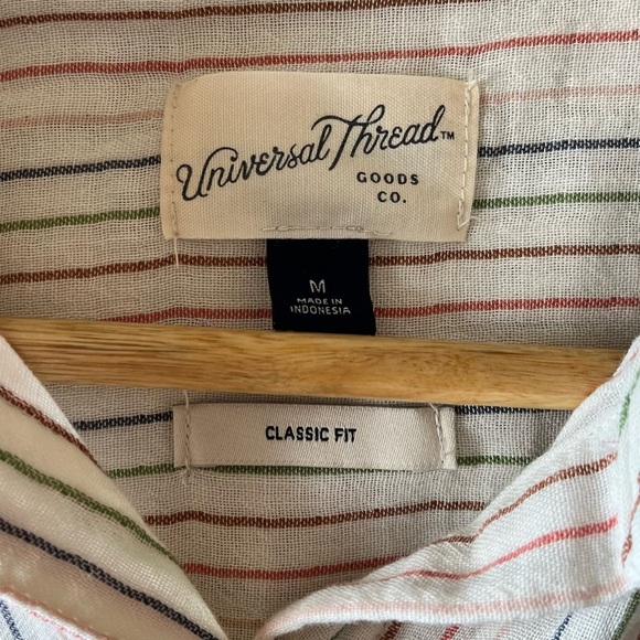 Universal Thread Multicolor Striped Button Down Shirt Classic Fit Medium - Picture 4 of 7